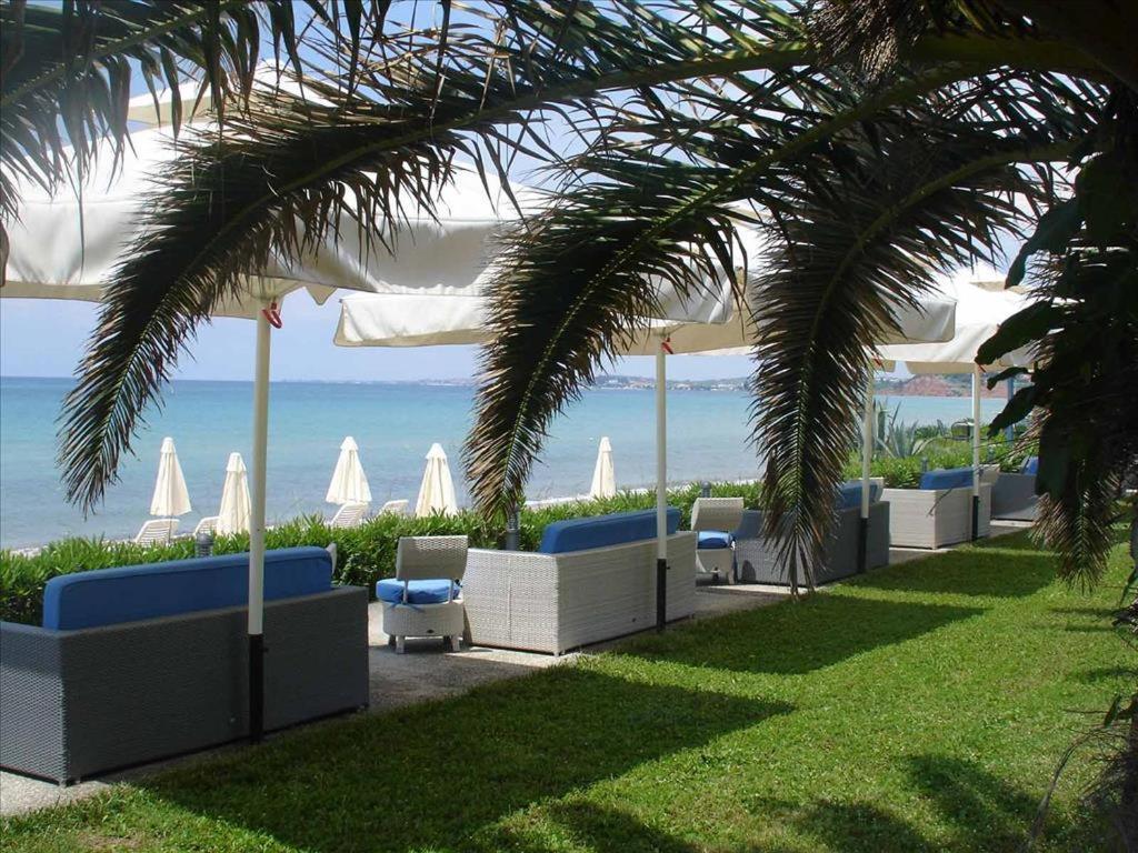 Kassandra Mare Hotel 네아 포티데아 외부 사진
