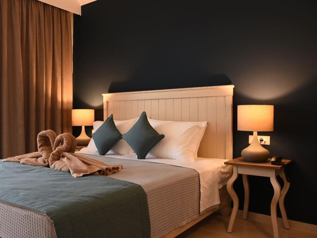 Kassandra Mare Hotel 네아 포티데아 외부 사진