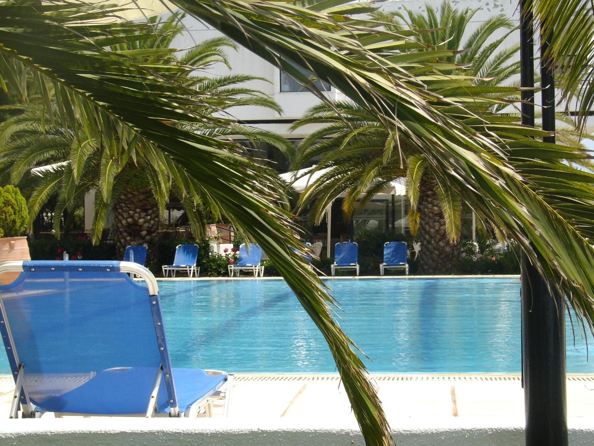 Kassandra Mare Hotel 네아 포티데아 외부 사진
